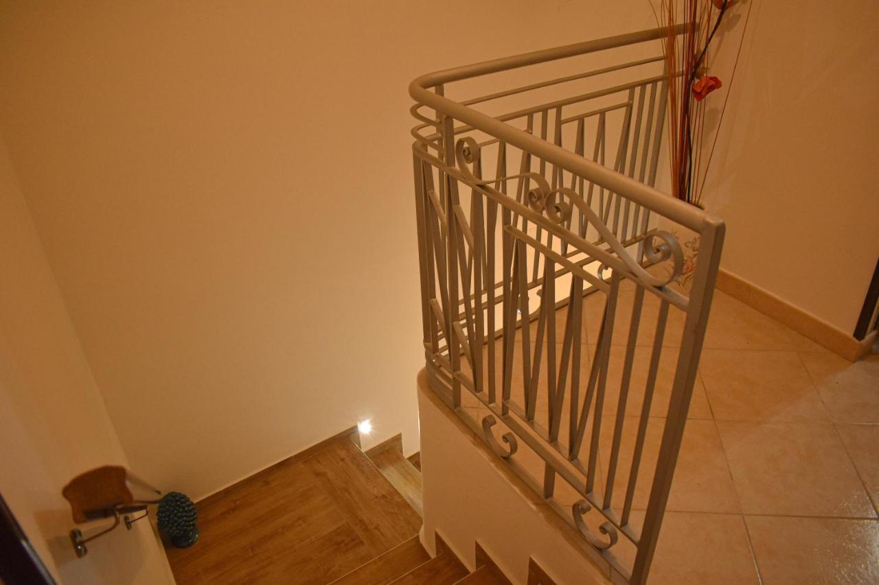 Sikelia House チェファル エクステリア 写真